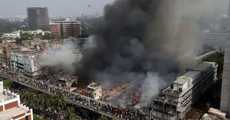  রোজা শুরুর পর থেকেই ধীরে ধীরে জমে ওঠে এ মার্কেটের ব্যবসা