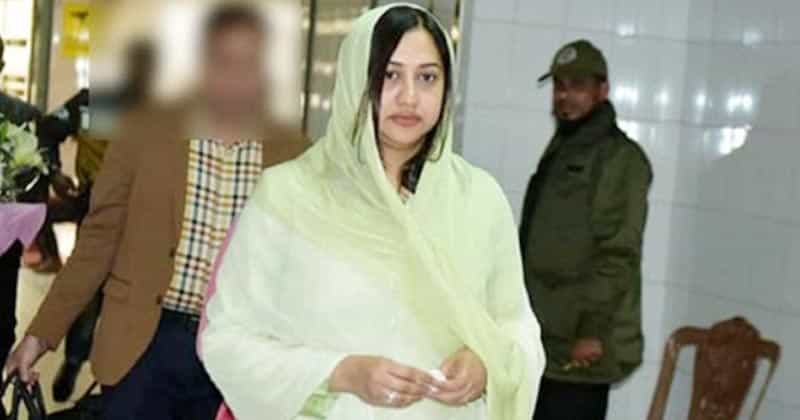 প্রয়াত পুত্র আরাফাত রহমান কোকোর স্ত্রী শর্মিলা রহমান সিঁথি । ছবি : সংগৃহীত