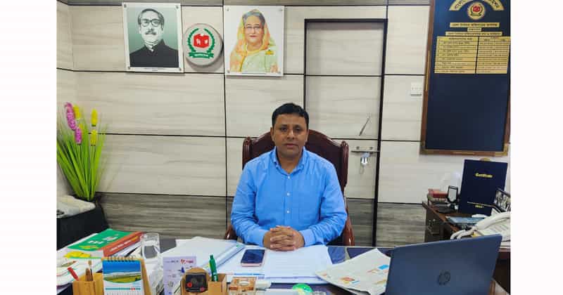 রিটার্নিং কর্মকর্তা মো. শাহাদাত হোসেন