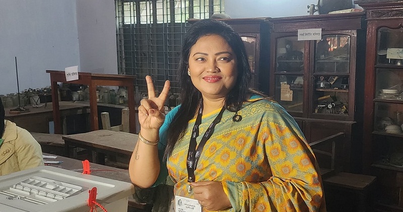যে কারণে হারলেন মমতাজ