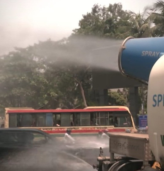 রাজধানীর কারওয়ানবাজারে ব্যবহৃত ওয়াটার ক্যানন