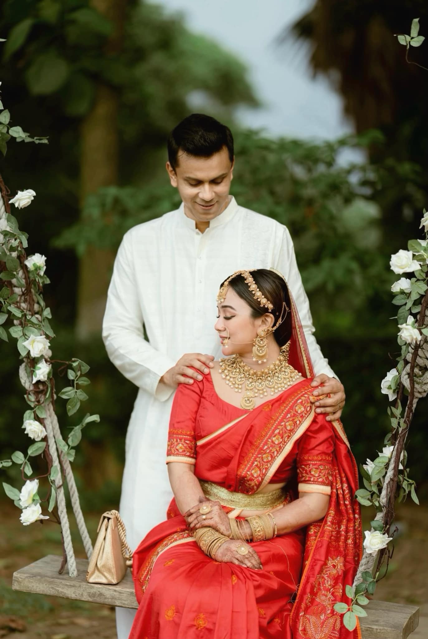 চমকের গায়ে হলুদের ছবি