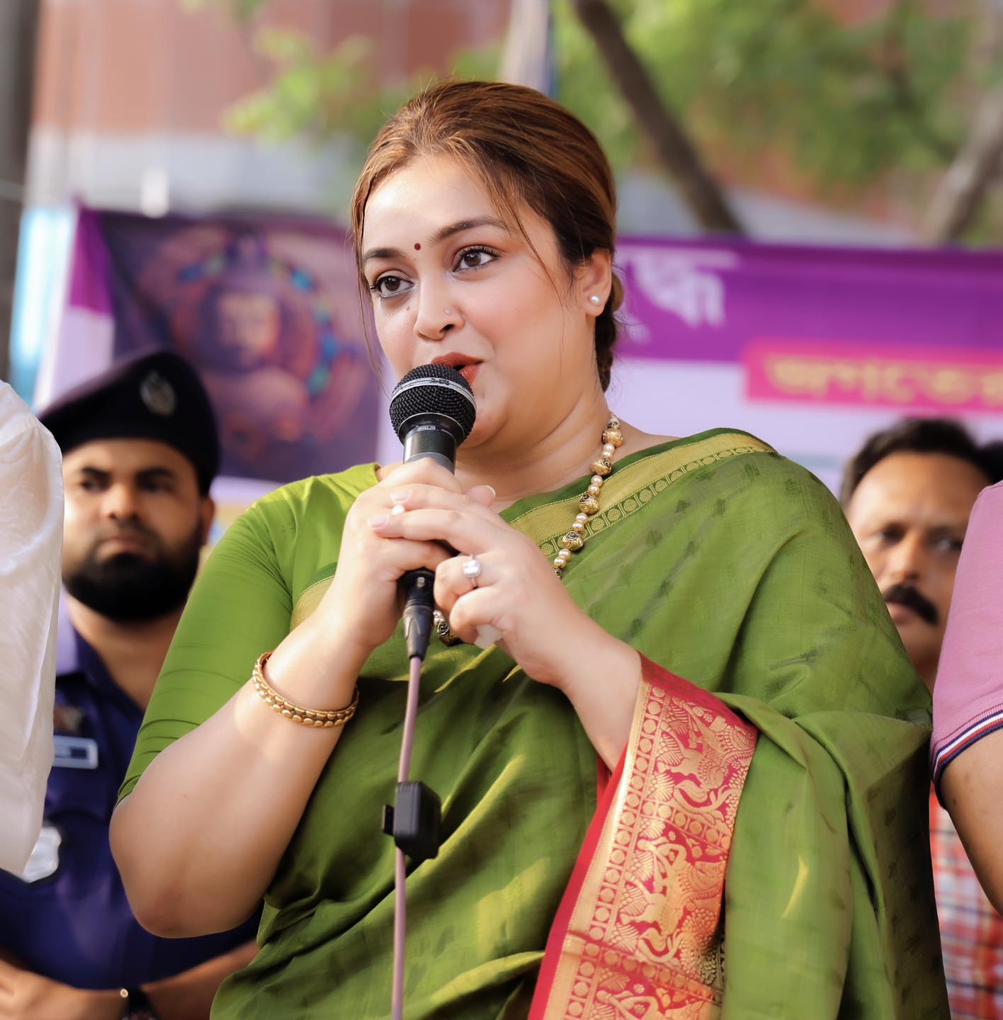 তাহসীন বাহার সূচনা