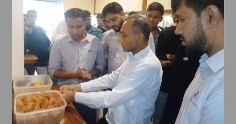জামাল খানে সাদিয়াস কিচেনকে লাখ টাকা জরিমানা