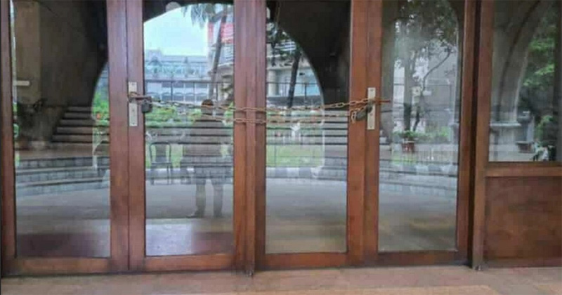 ডিএসসিসি’র মূল ফটকে তালা (ফাইল ছবি)