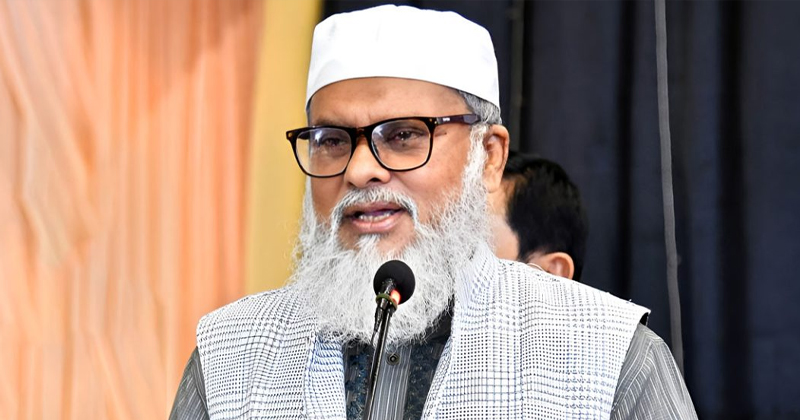 ধর্ম উপদেষ্টা আ ফ ম খালিদ হোসেন।