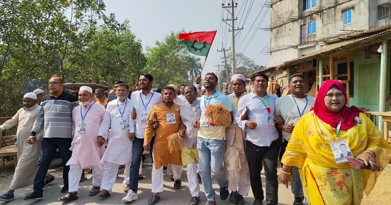 সদর উপজেলায় উঠান বৈঠক ও গণমিছিল