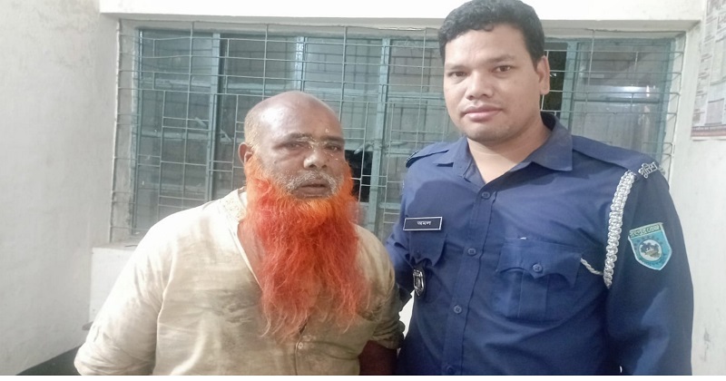 গ্রেপ্তার ছিনতাইকারী মোস্তফা মিয়া ওরফে মোস্তা