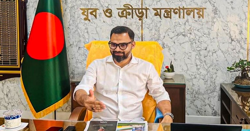 যুব ও ক্রীড়া প্রতিমন্ত্রী এবং সাবেক জাতীয় ফুটবল দলের অধিনায়ক আমিনুল হক-ইন্টারনেট