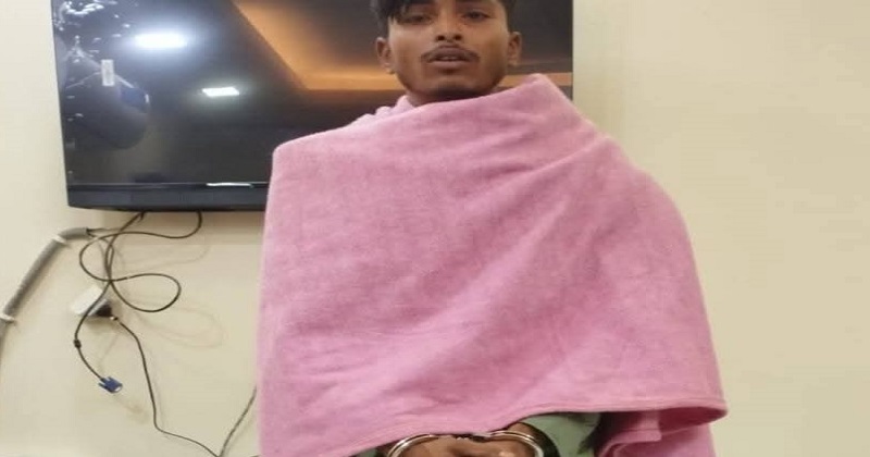 ছিনতাইয়ের ঘটনায় প্রধান আসামিকে গ্রেপ্তার