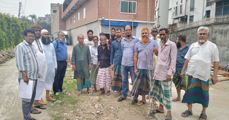 সীমানা প্রাচীর সরানোর দাবি এলাকাবাসীর