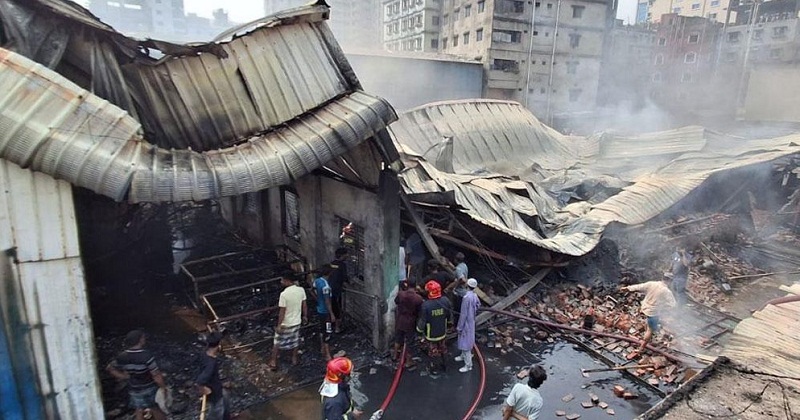 কদমতলীর অগ্নিকাণ্ড