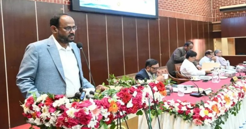 বাংলাদেশ বিশ্বে ইলিশ উৎপাদনে শীর্ষ অবস্থানে রয়েছে বলে জানিয়েছেন মৎস্য ও প্রাণিসম্পদ মন্ত্রণালয়ের প্রতিমন্ত্রী সুলতান সালাউদ্দিন টুকু।