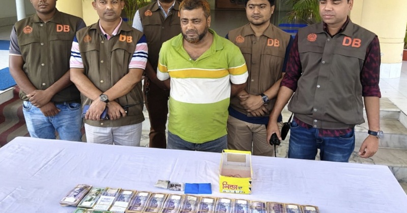 যশোরে ডিবির অভিযান