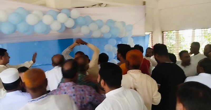 টঙ্গিবাড়ীতে আধিপাত্য বিস্তারকে কেন্দ্র করে ধাওয়া পাল্টা ধাওয়া, আহত ৫