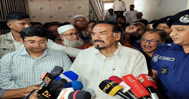 জাতীয় সংসদের স্পিকার হাফিজ উদ্দিন আহমদ