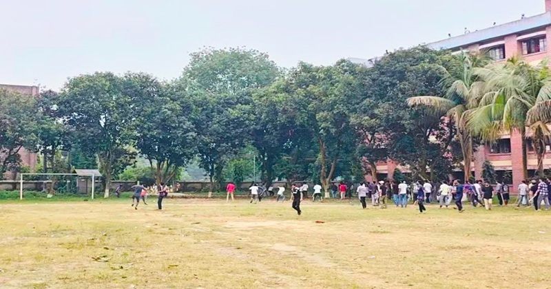 হাবিপ্রবিতে দুই হলের মধ্যে দফায় দফায় সংঘর্ষ