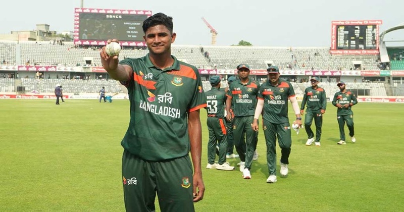 মিরপুরে সোমবার নিউজিল্যান্ডের বিপক্ষে দ্বিতীয় ওয়ানডেতে ৫টি উইকেট দখল করেন পেসার নাহিদ রানা