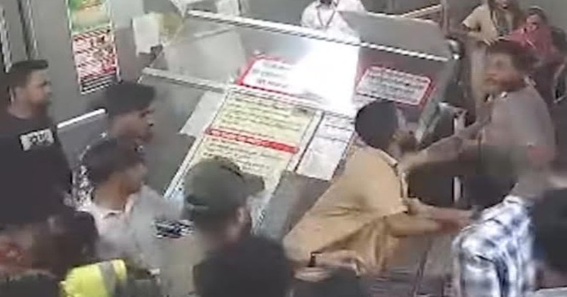 ওয়াসা প্রকল্পে মৃত্যুর ঘটনায় চমেকে ভাঙচুর, ৬ শ্রমিক আটক