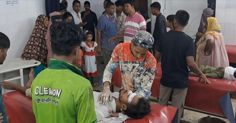 গোপালগঞ্জে বাস-ইজিবাইক সংঘর্ষে শিশুর মৃত্যু, আহত ৫