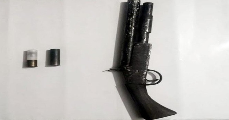 চট্টগ্রামে ঝোপের ভেতর মিললো অস্ত্র