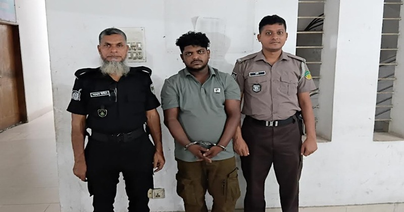 টঙ্গীর আলোচিত চাঁদাবাজ কলা ইমরান গ্রেফতার