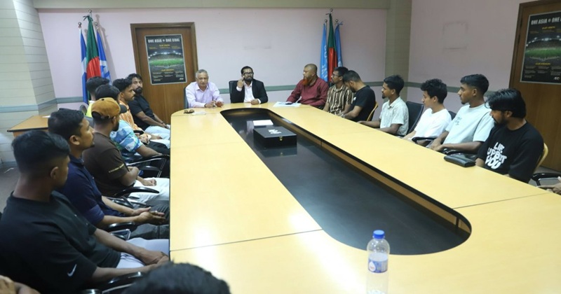 বাফুফের সভার ছবি।