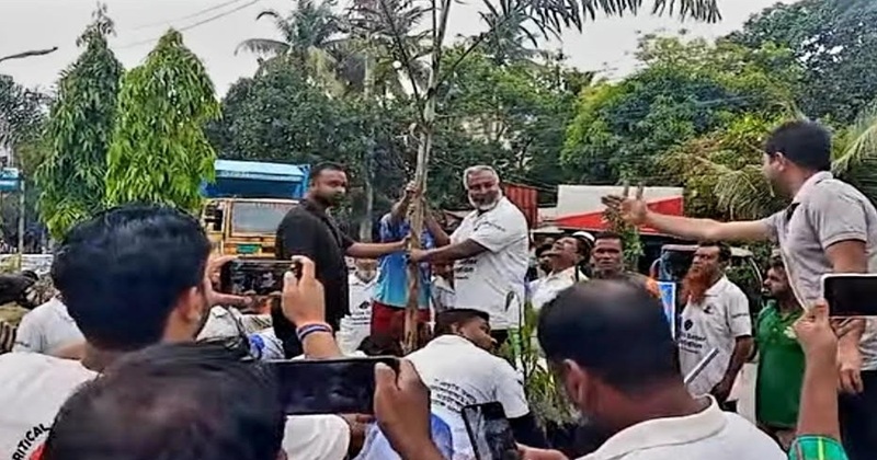 সিরাজগঞ্জে পাম্প গাছ রোপণ কর্মসূচির উদ্বোধন করলেন হাজী আব্দুস সাত্তার