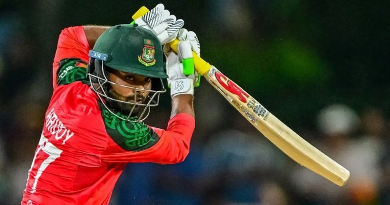 চট্টগ্রামে সোমবার সিরিজের প্রথম টি২০তে বাংলাদেশের জয়ের নায়ক তাওহিদ হৃদয়।