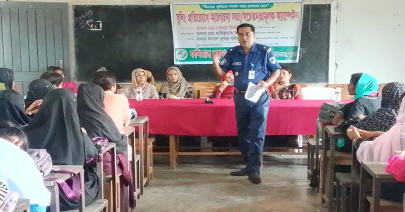 পাইকগাছায় সাইবার বুলিং প্রতিরোধে শিক্ষার্থীদের নিয়ে ক্যাম্পেইন সভা অনুষ্ঠিত