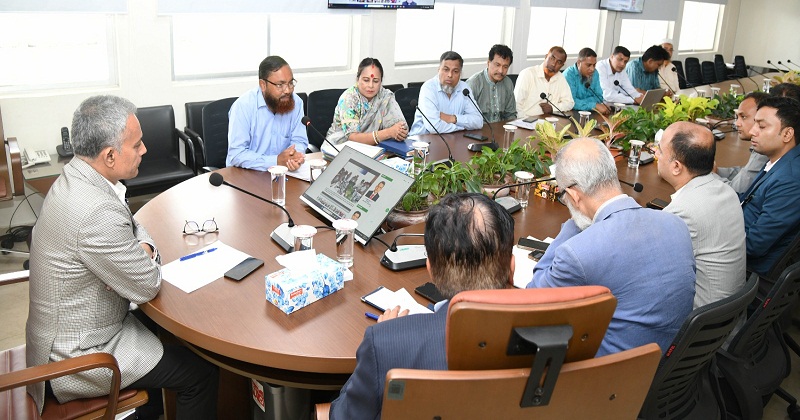সড়ক পরিবহন মন্ত্রীর সাথে যাত্রী কল্যাণ সমিতির বৈঠক