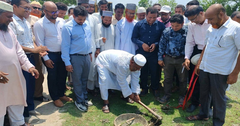 খাল খনন কাজের উদ্বোধন