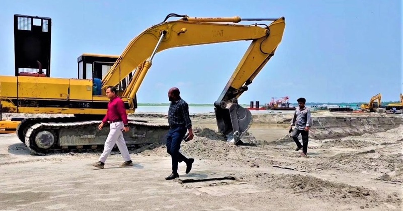 যমুনার চর অবৈধভাবে কাটার দায়ে ১১ যন্ত্রাদি জব্দ-জরিমানা ও কারাদণ্ড