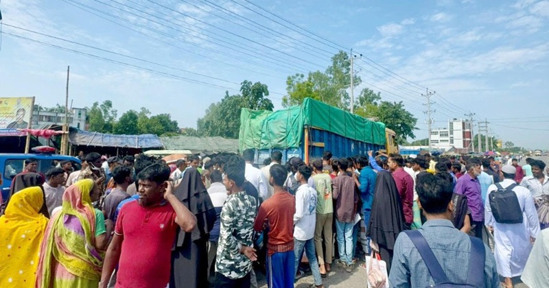 সিংড়ায় ট্রাক চাপায় ছাগল ব্যবসায়ী নিহত