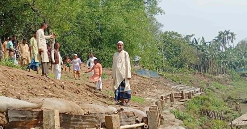 ভোগাই নদী ভাঙনে বিলীনের পথে বেনীরগোপ, টেকসই বাঁধের দাবিতে এলাকাবাসী