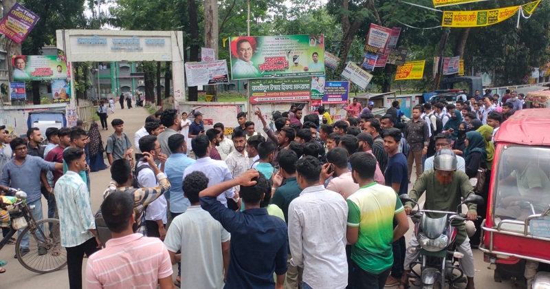 উত্তাল সাতক্ষীরা