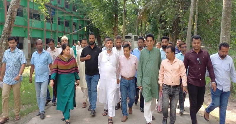 মাদারীপুরে দুই উপজেলা পরিষদের বিভিন্ন অফিস পরিদর্শন করলেন এমপি জাহান্দার আলী মিয়া