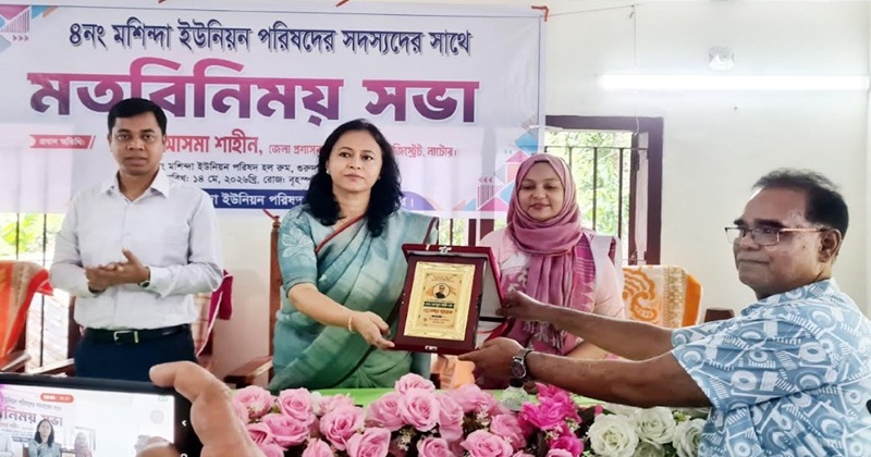 প্রকল্প বাস্তবায়নে কাজ করতে হবে-ডিসি আসমা শাহীন