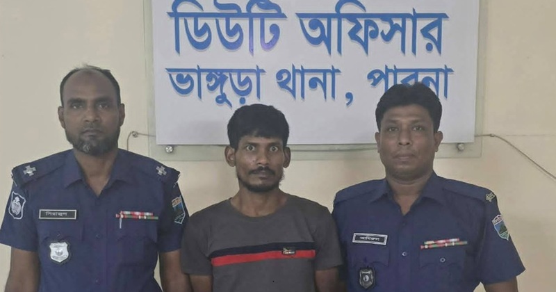 ভাঙ্গুড়ায় হত্যা মামলার যাবজ্জীবন সাজাপ্রাপ্ত পলাতক আসামি ঢাকায় গ্রেপ্তার