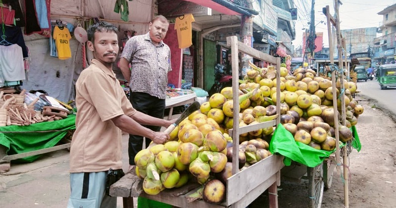 বেড়েছে তালের শাঁসের চাহিদা