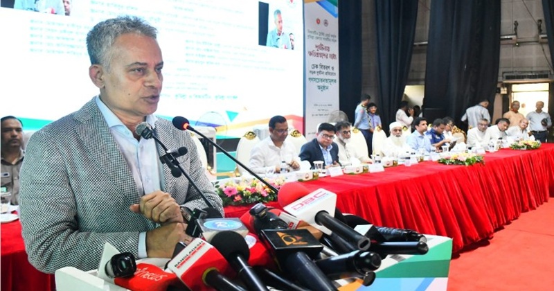 নিরাপদ সড়ক গড়তে সরকার কাজ করছে: শেখ রবিউল আলম