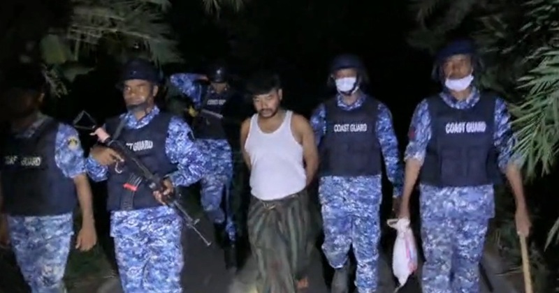 হাতিয়ায় বন্দুক রকেট প্লেয়ার সহ একজন আটক