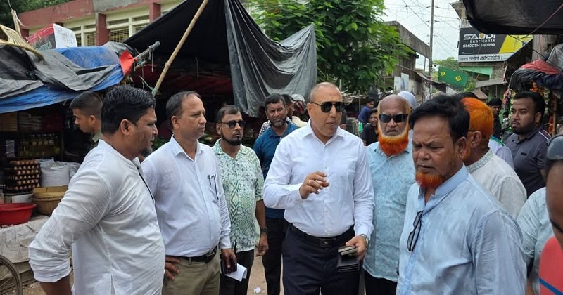 আধুনিক কসাইখানা নির্মাণের সম্ভাব্য স্থান পরিদর্শন