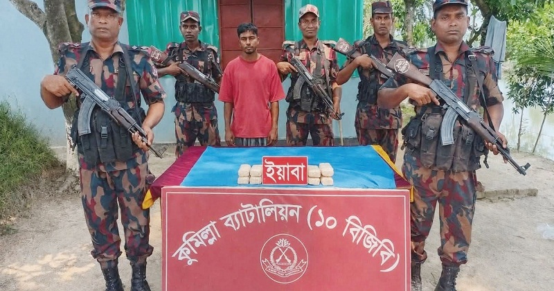 ছাত্রলীগ নেতা আটক