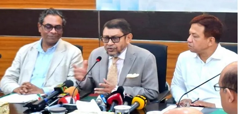 স্বাস্থ্য ও পরিবার কল্যাণ মন্ত্রী সরদার মো. সাখাওয়াত হোসেন বকুল বক্তব্য রাখছেন