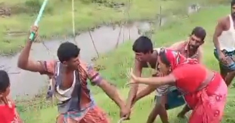 নারীকে পেটালেন যুবদল নেতা