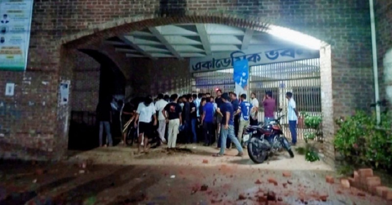 ভাসানী বিশ্ববিদ্যালয়ে রক্তক্ষয়ী সংঘর্ষ