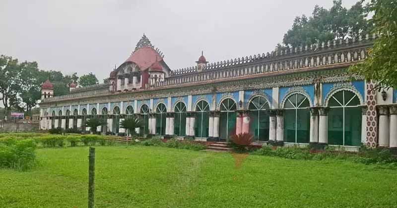 ২০০ বছরের সাক্ষী টাঙ্গাইলের ধনবাড়ী জমিদার বাড়ি
