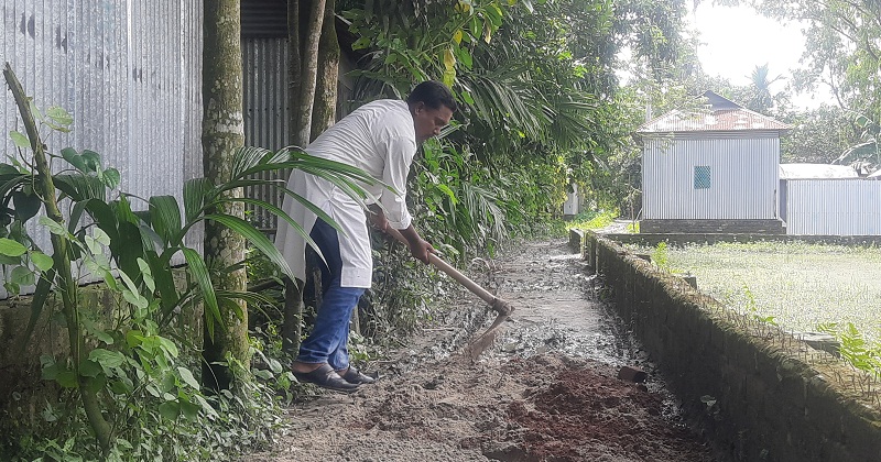 নিজ উদ্যোগে সংস্কার