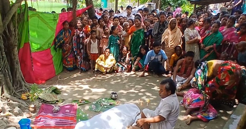 সাপের কামড়ে মৃত্যু